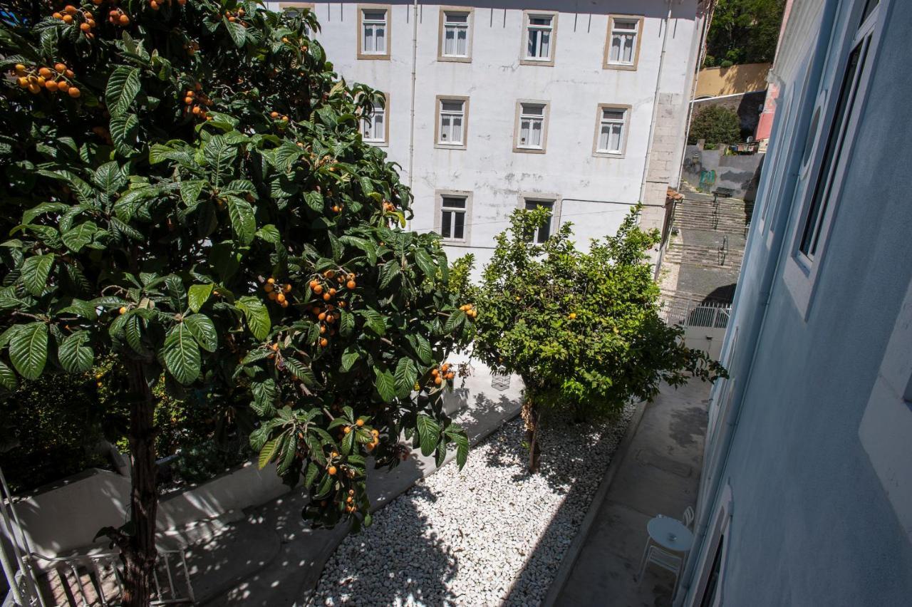 Portas Do Castelo Apartments Lisbon Luaran gambar