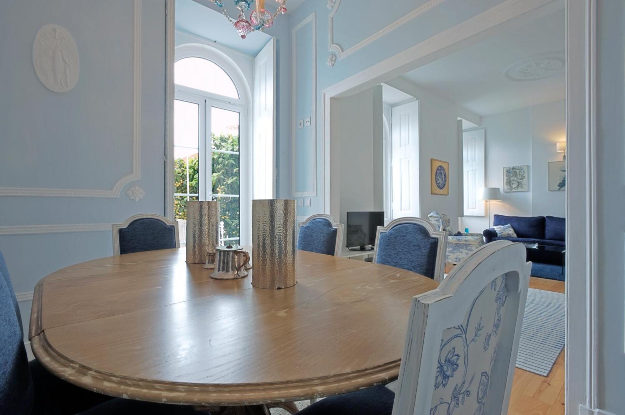 Portas Do Castelo Apartments Lisbon Bilik gambar