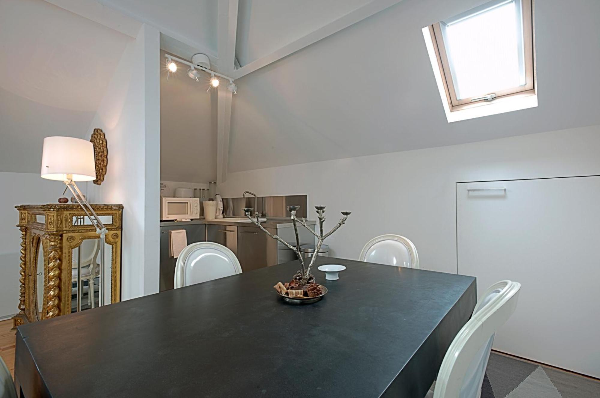 Portas Do Castelo Apartments Lisbon Bilik gambar