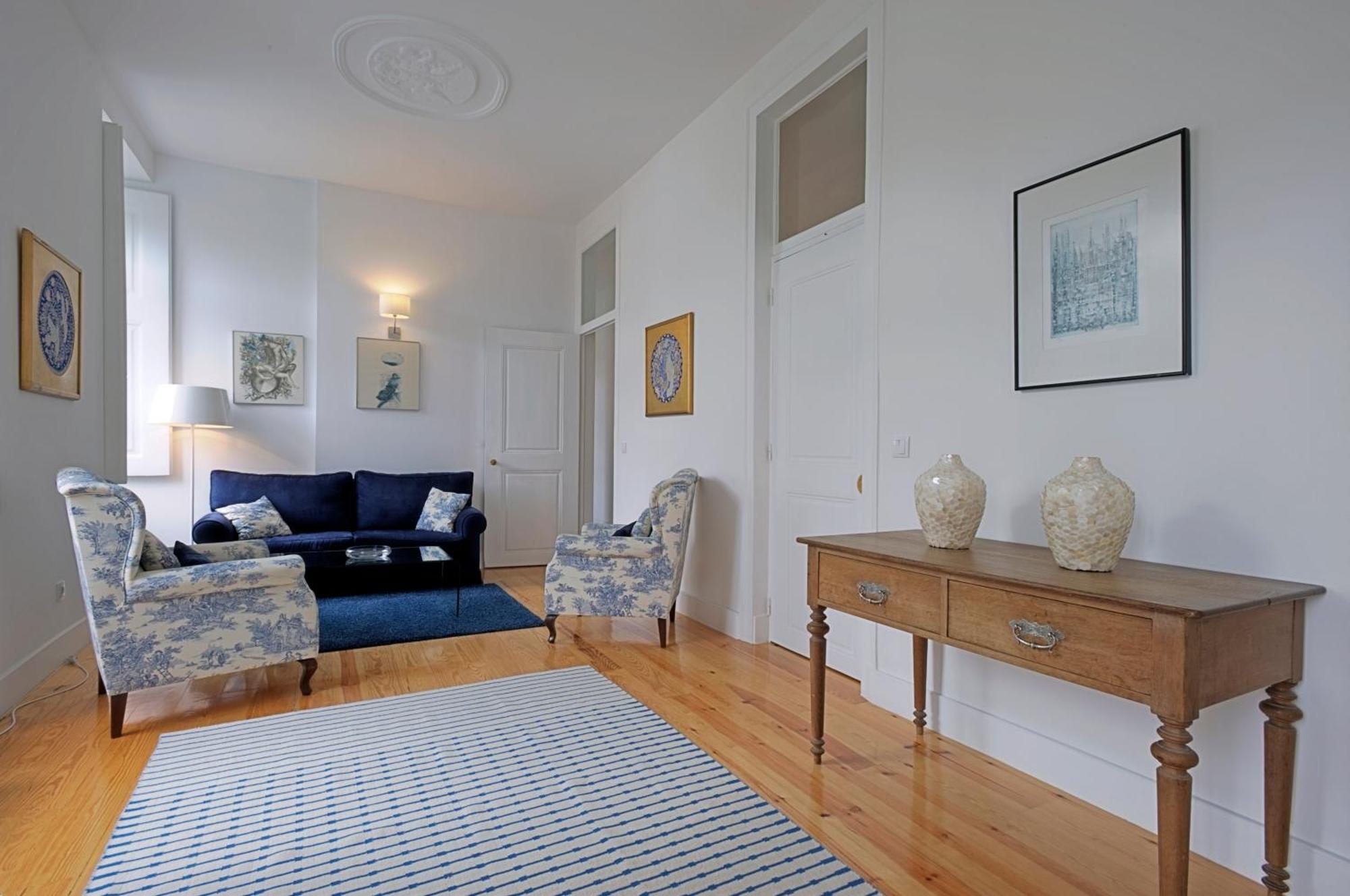 Portas Do Castelo Apartments Lisbon Bilik gambar