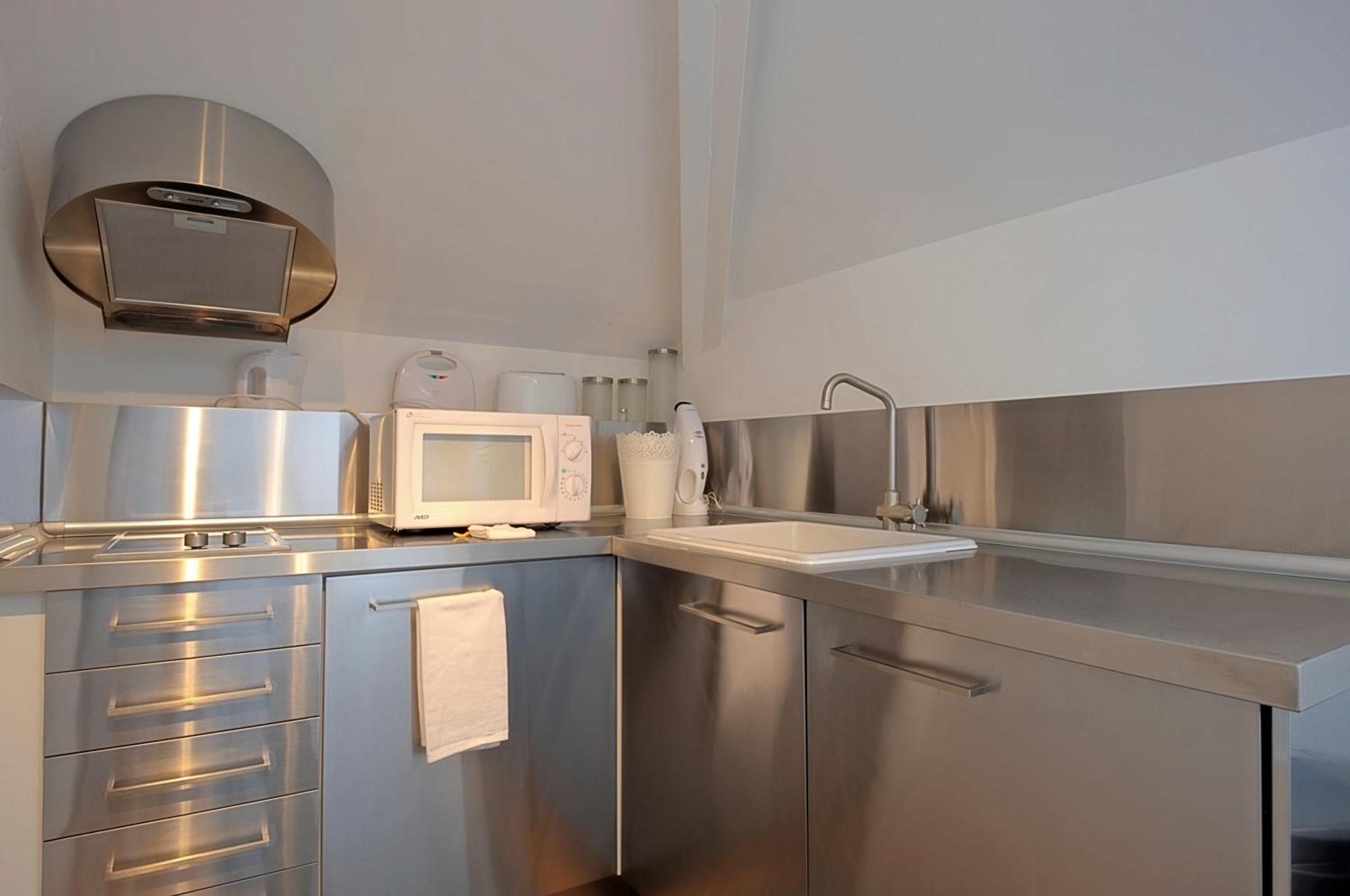 Portas Do Castelo Apartments Lisbon Bilik gambar