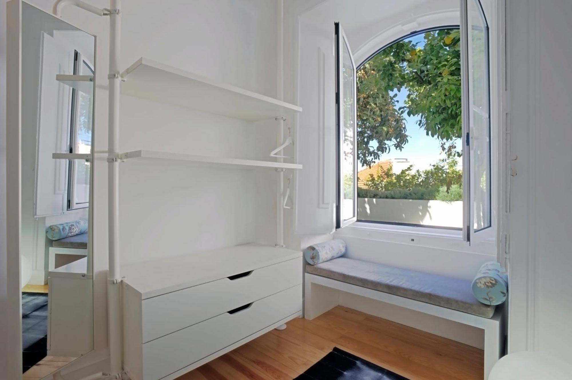 Portas Do Castelo Apartments Lisbon Bilik gambar
